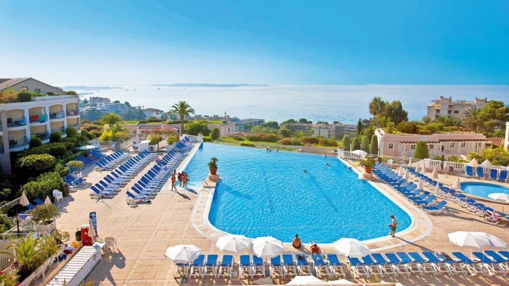 Beautiful Garden Apartment Cote D'Azur Канны Экстерьер фото
